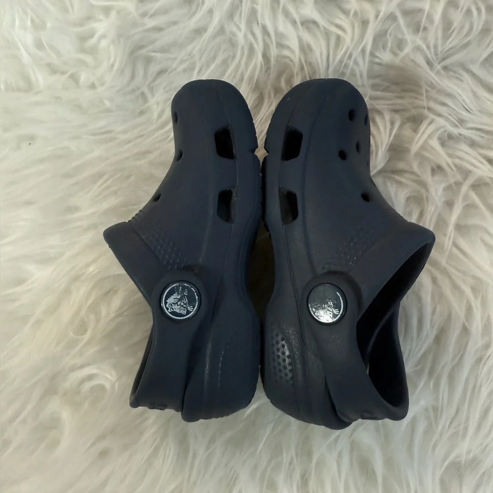 CROCS Kids Navy Blue Classic Clog Sandals